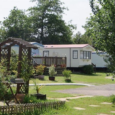 Spindlewood Country Holiday Park - Caravan Park Hastings Ngoại thất bức ảnh